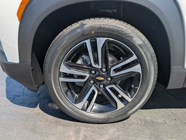 Used 2023 Chevrolet TrailBlazer LT FWD image 26