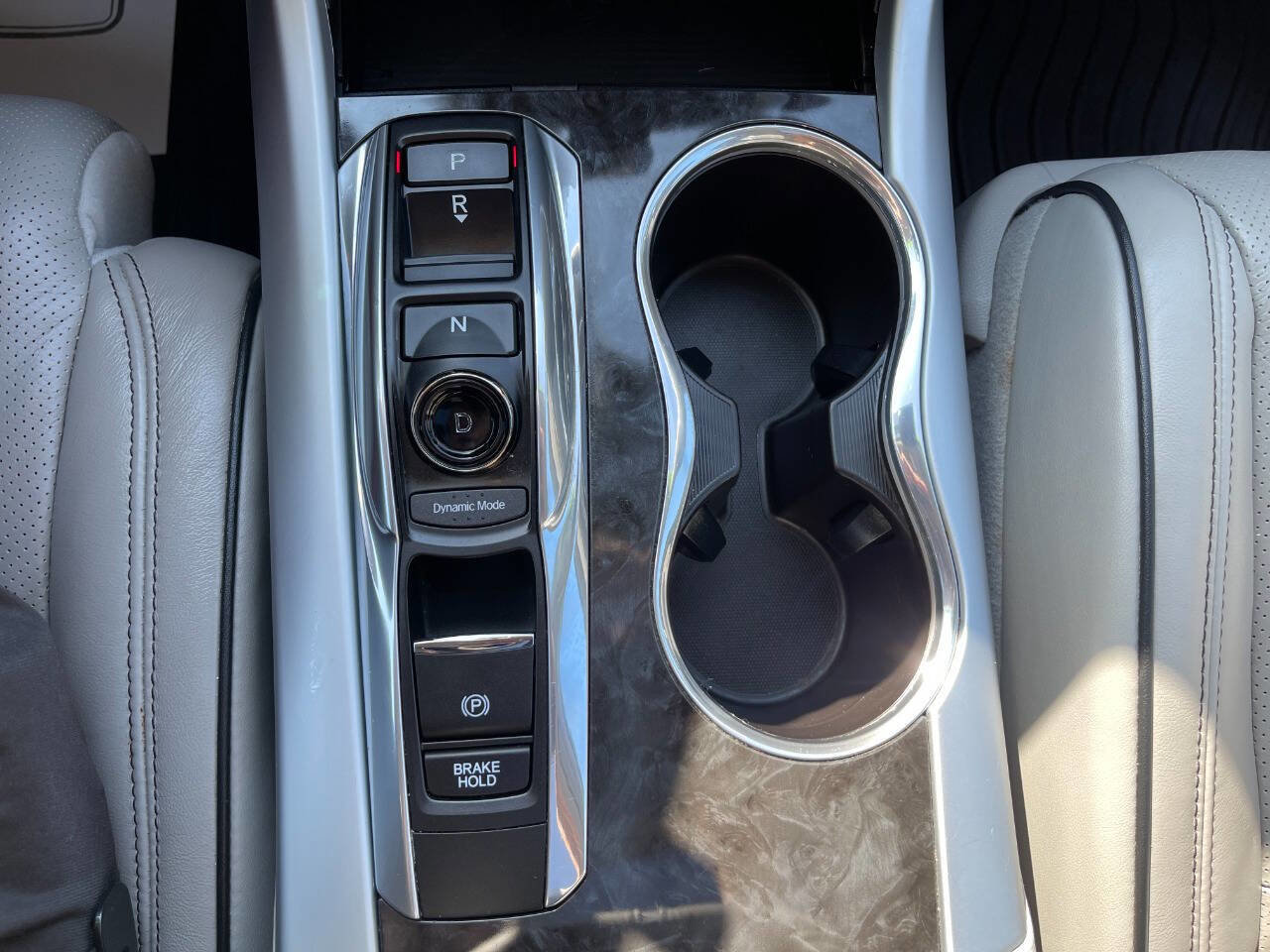 Used 2018 Acura TLX V6 w/ Advance Package image 29