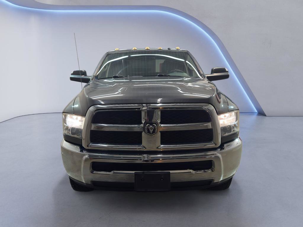 Used 2018 RAM 2500 Tradesman w/ Chrome Appearance Group AWD/4WD image 2