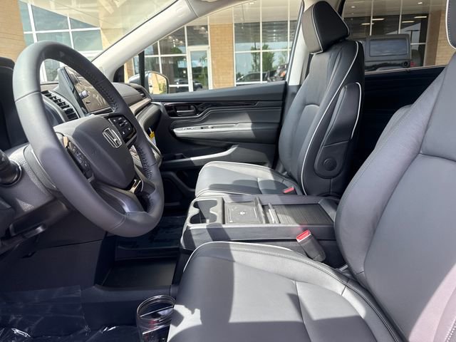 New 2026 Honda Odyssey Touring image 8