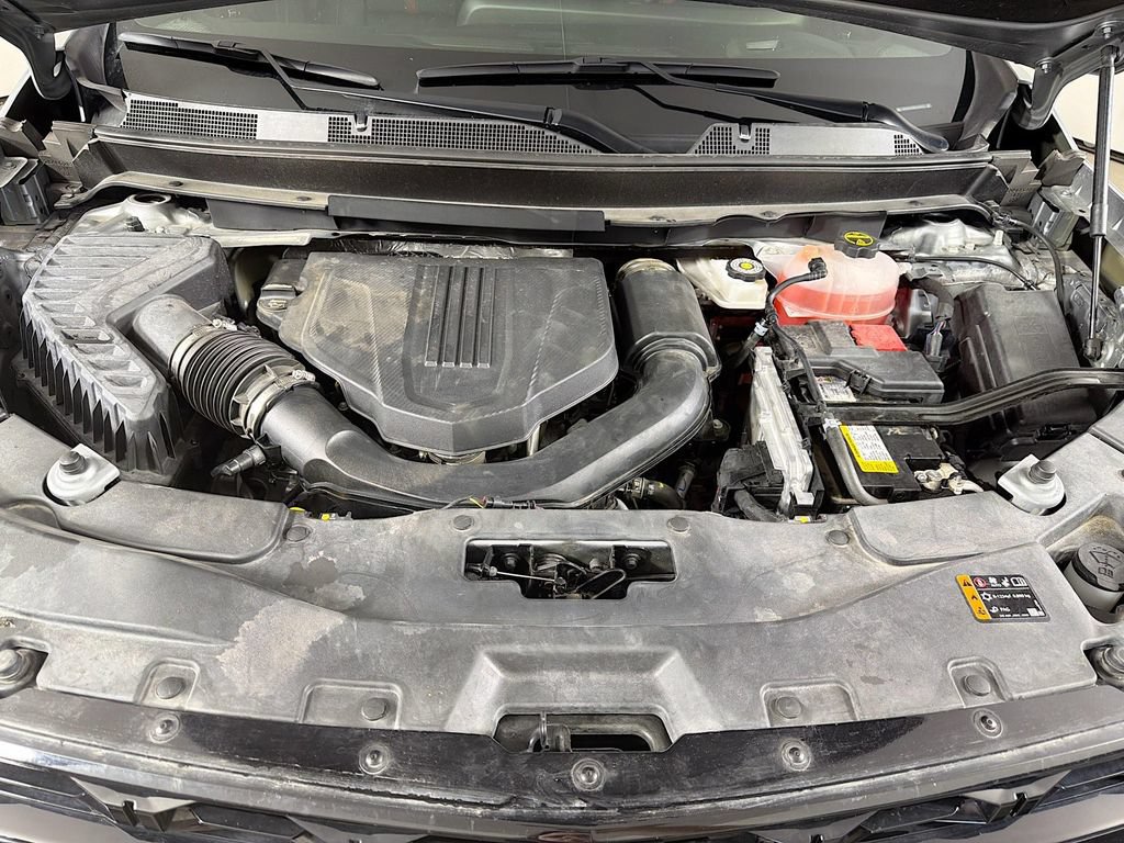 Used 2024 Chevrolet Traverse RS w/ LPO, Floor Liner Package FWD image 29