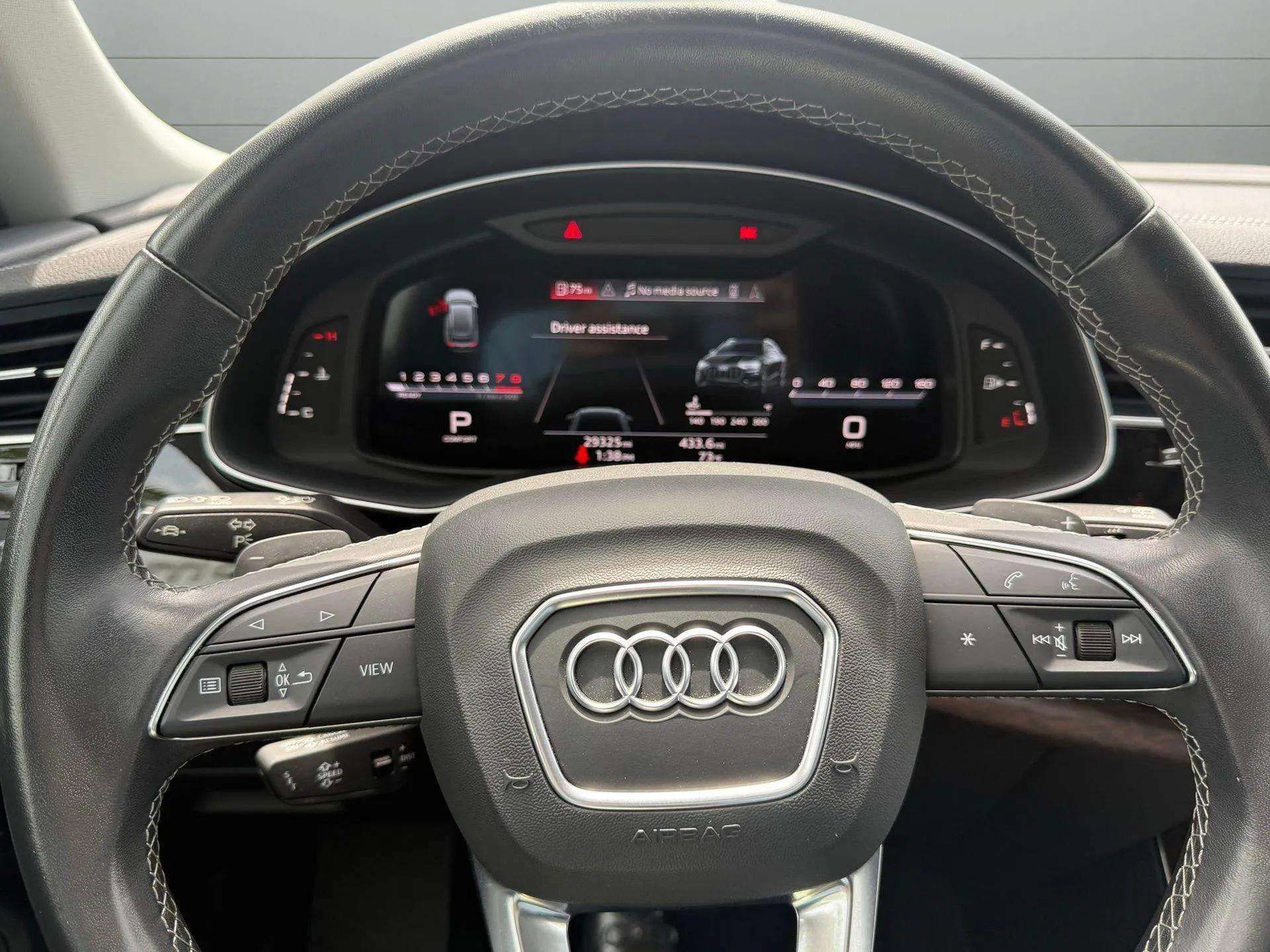Used 2023 Audi Q8 Premium w/ Convenience Package AWD/4WD image 41
