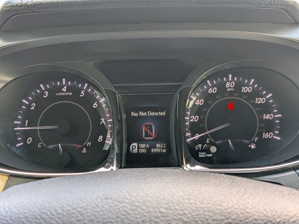 Used 2013 Toyota Avalon Limited FWD image 24