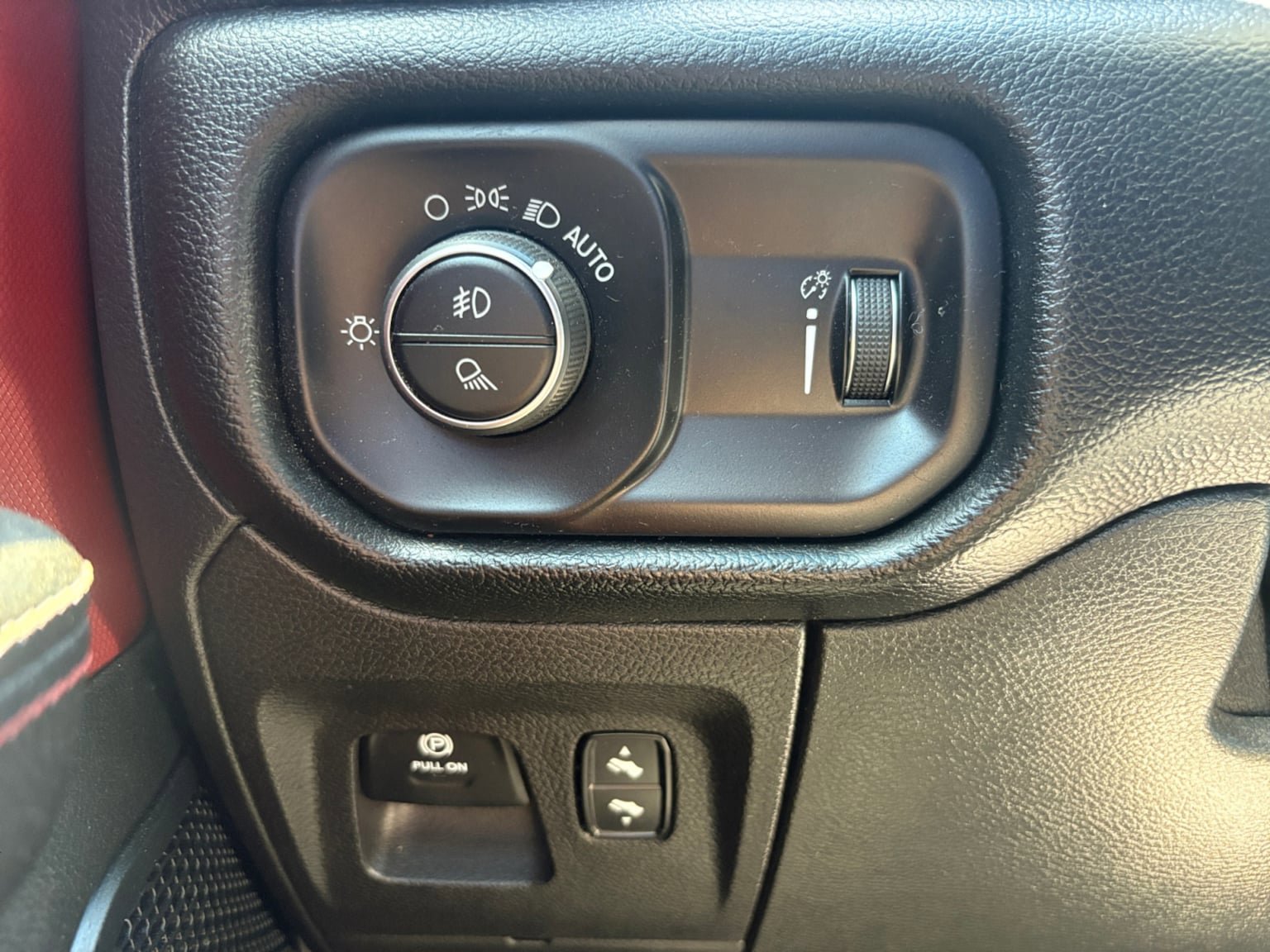 Used 2020 RAM 1500 Rebel w/ Rebel Level 1 Equipment Group AWD/4WD image 24