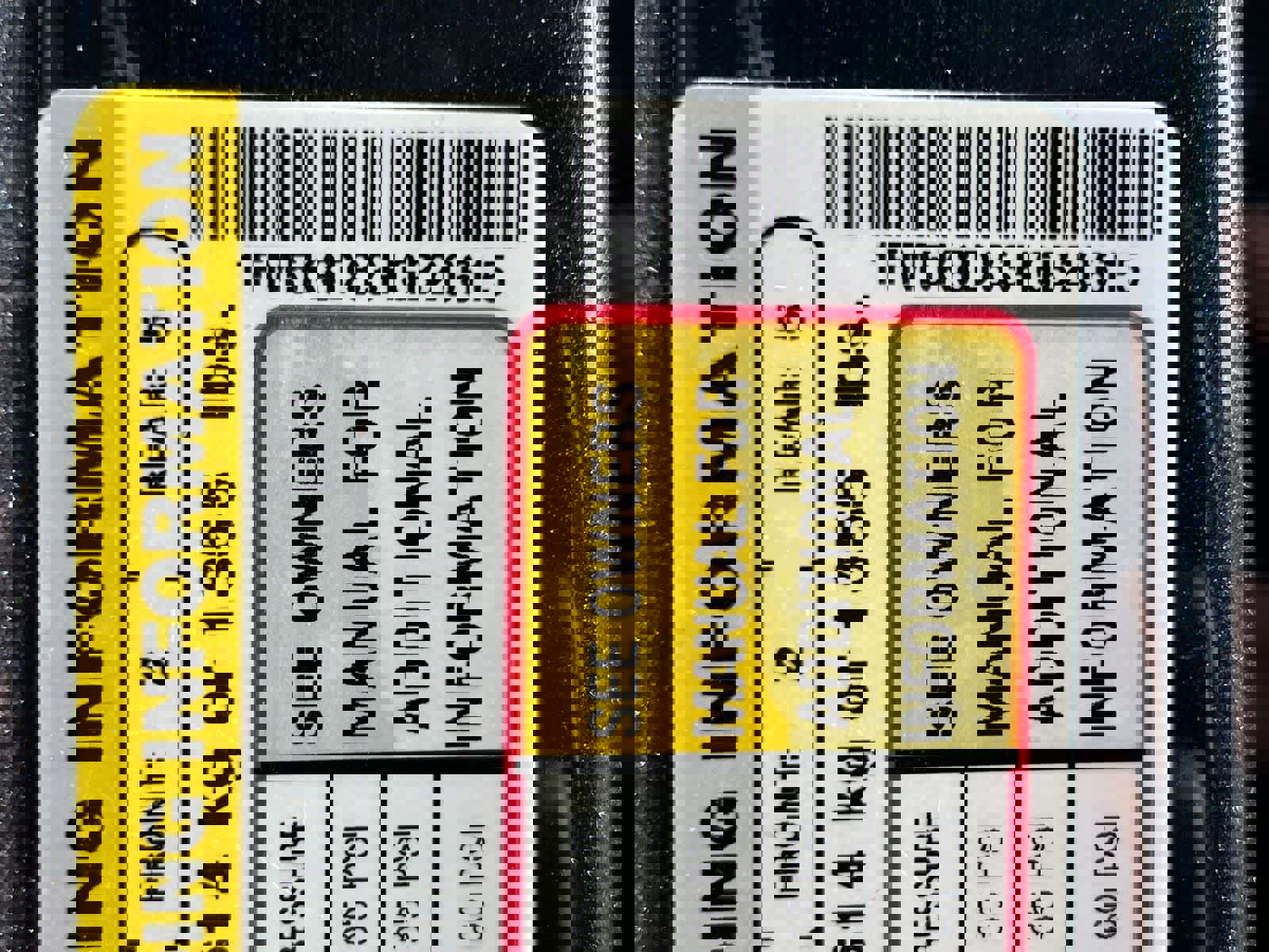 Used 2017 Ford Explorer XLT w/ Equipment Group 202A AWD/4WD image 35