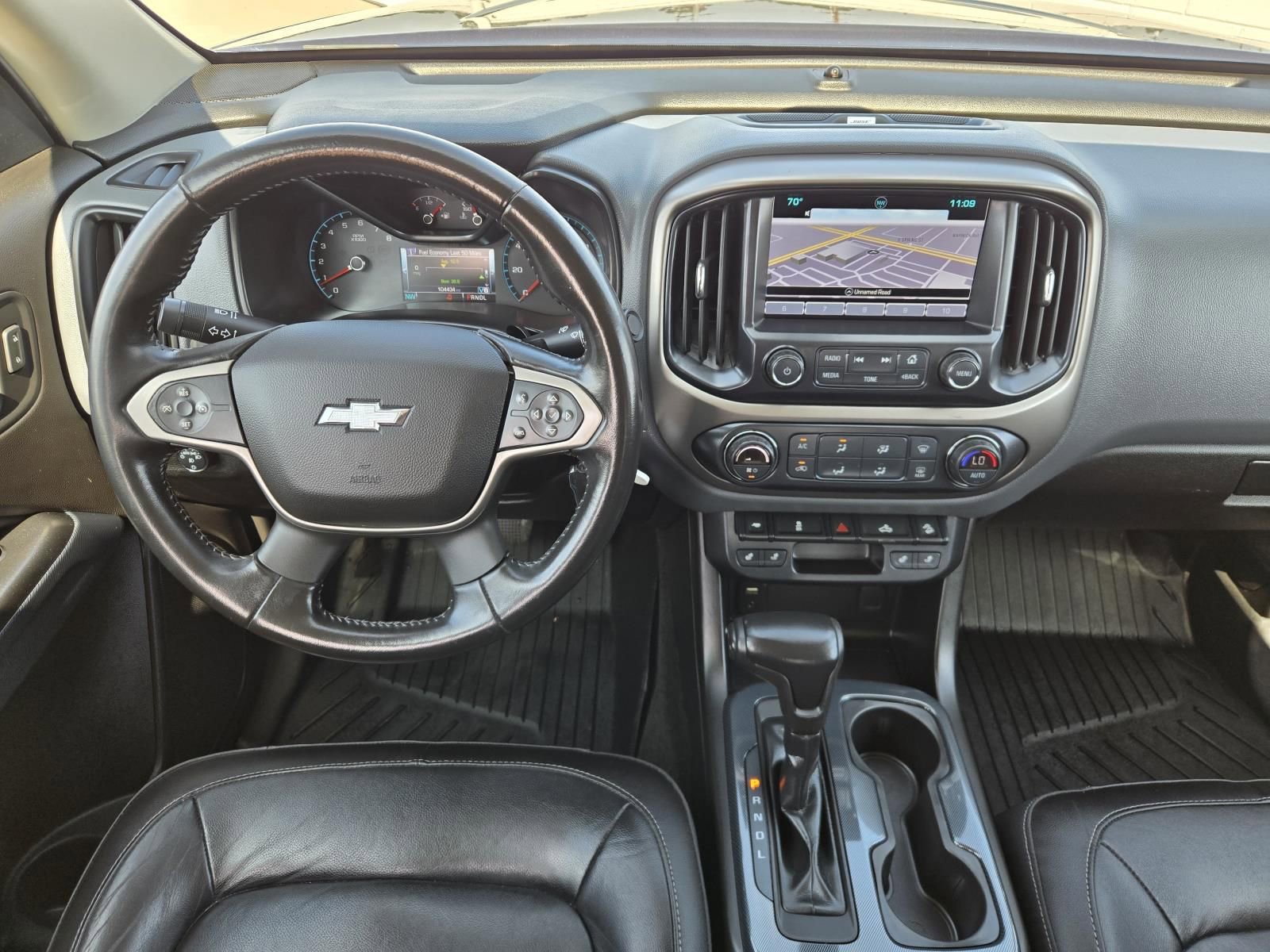 Used 2018 Chevrolet Colorado Z71 w/ Centennial Edition image 8