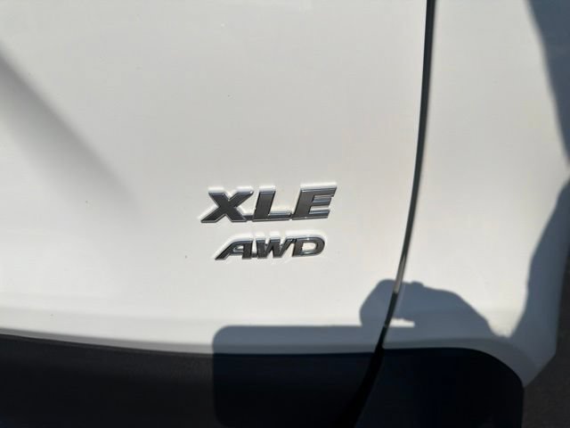 Certified 2024 Toyota RAV4 XLE AWD/4WD image 9