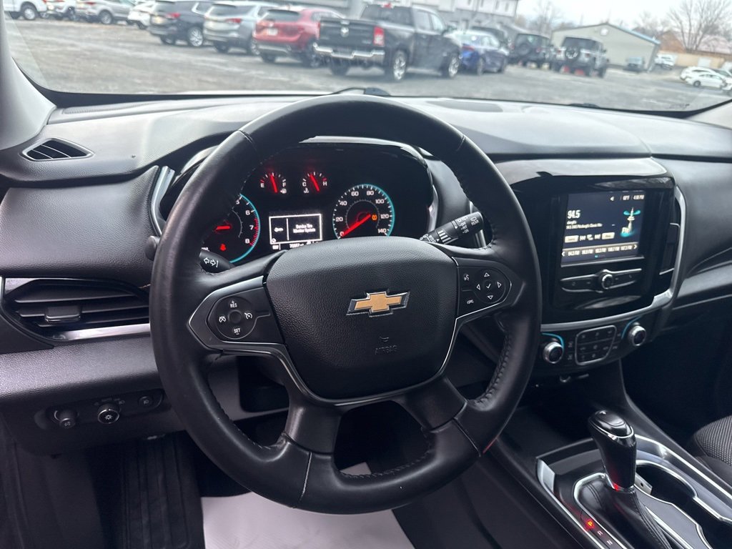 Used 2018 Chevrolet Traverse LT image 15