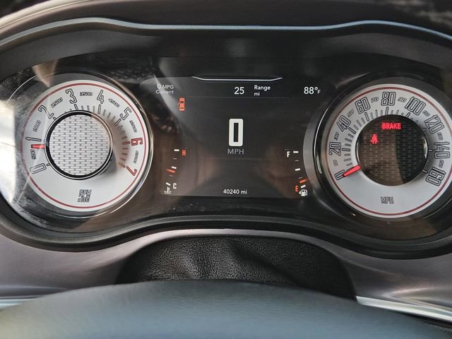 Used 2022 Dodge Challenger R/T w/ Shaker Package image 24