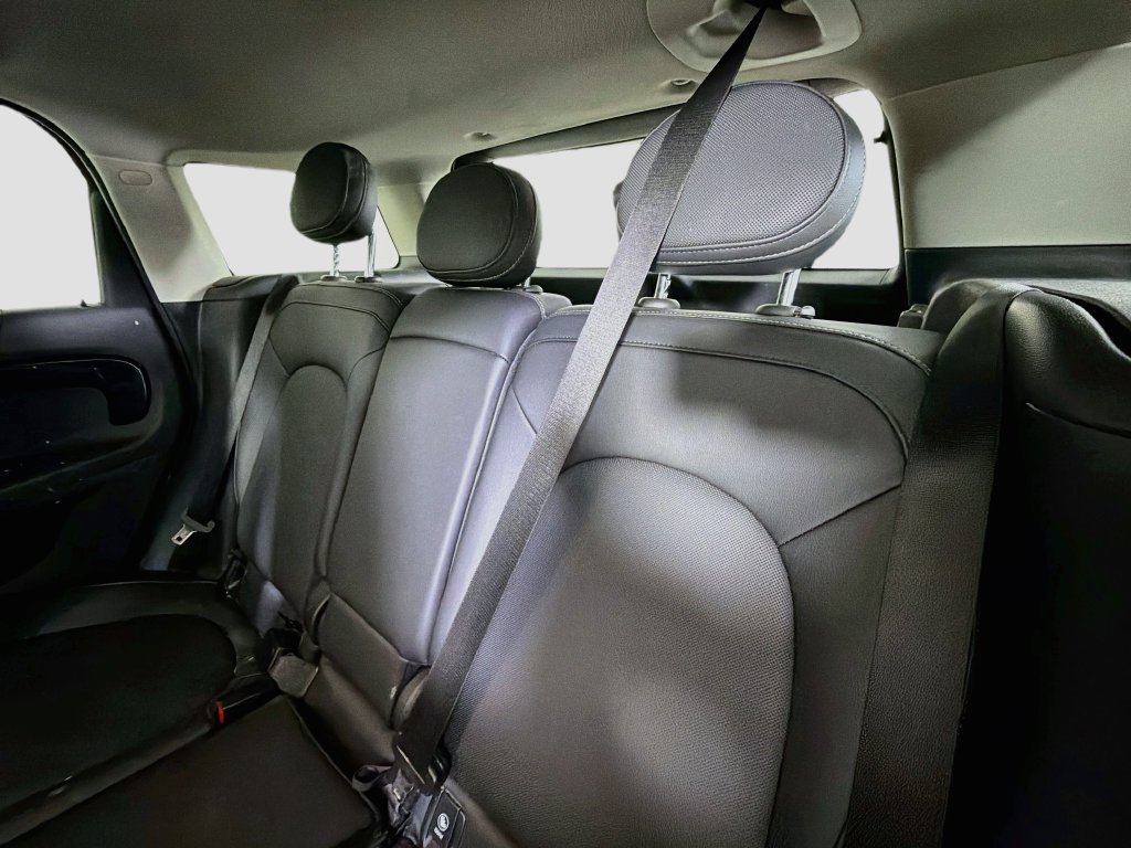 Used 2024 MINI Cooper Countryman S FWD image 22