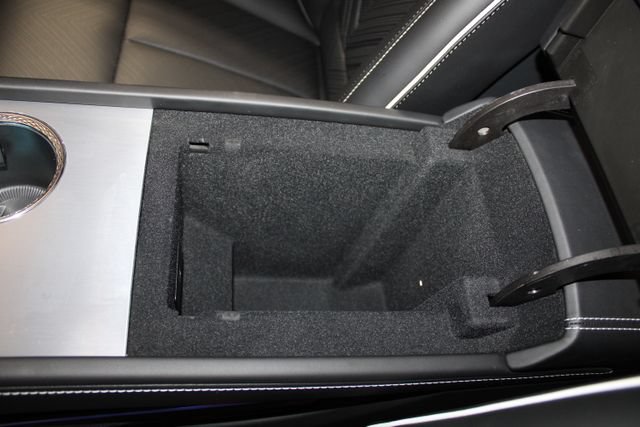 Certified 2026 Cadillac Vistiq Platinum w/ LPO, Floor Liner Package AWD/4WD image 23