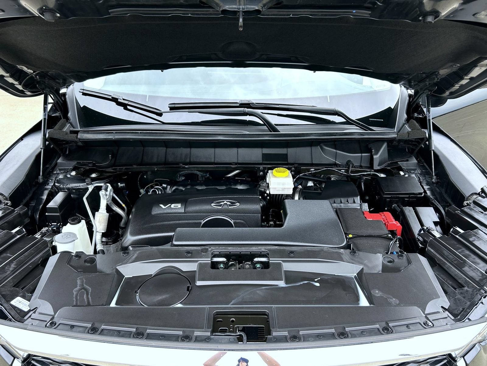Certified 2023 INFINITI QX60 Luxe w/ Cargo Package AWD/4WD image 26
