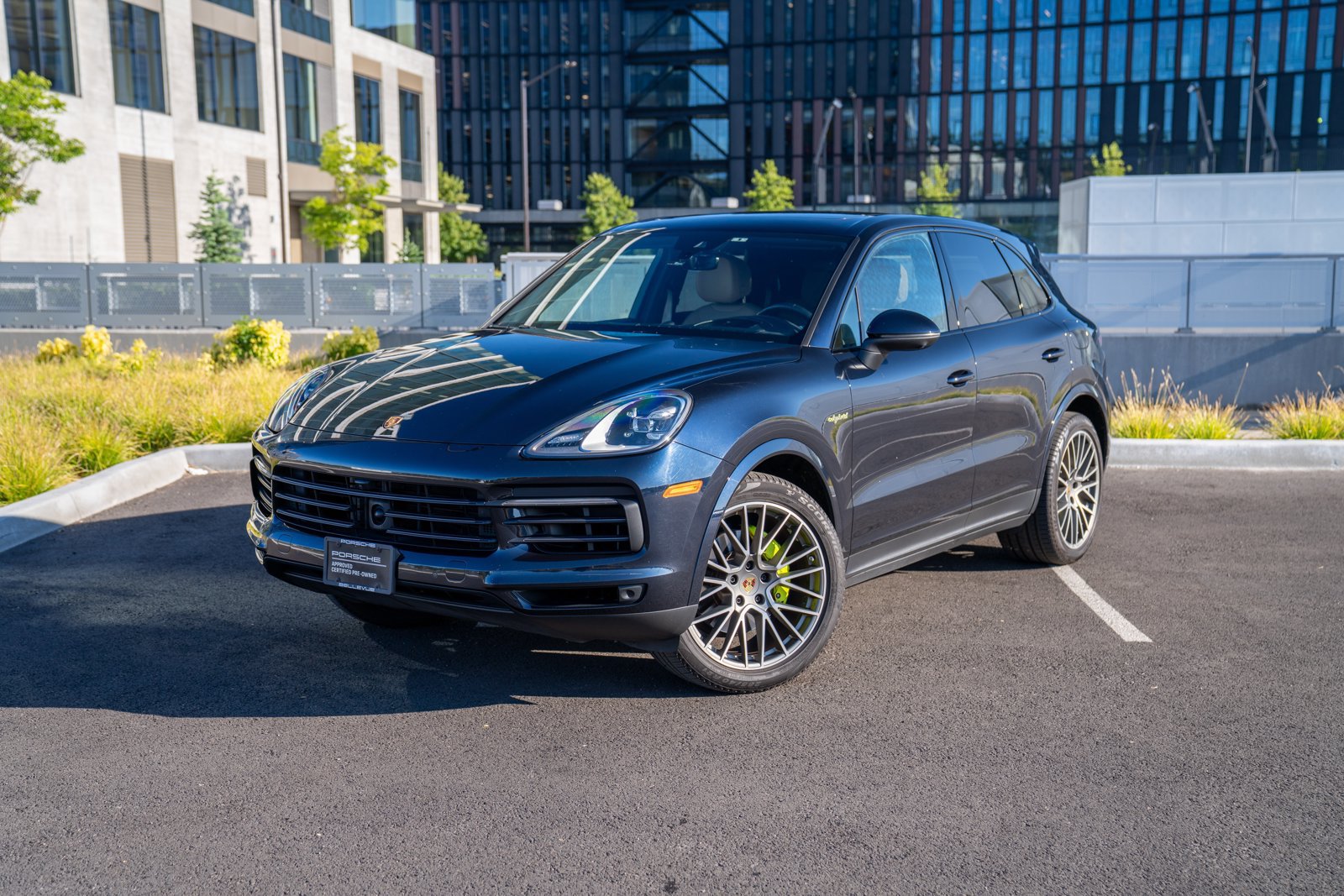 Certified 2023 Porsche Cayenne
