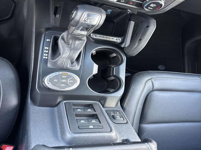 Used 2025 Ford Bronco Badlands image 23