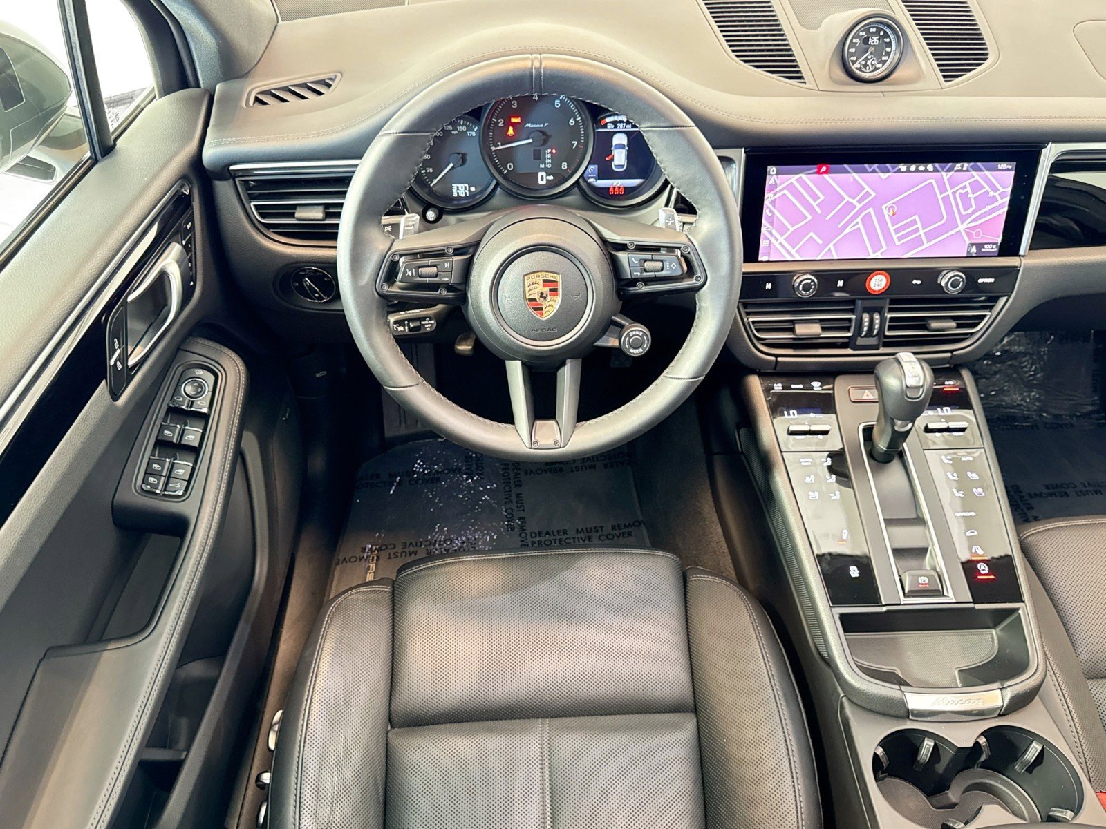 Used 2025 Porsche Macan Turbo image 20