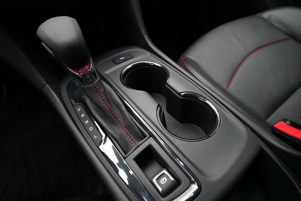 Certified 2022 Chevrolet Equinox RS w/ RS Leather Package image 17