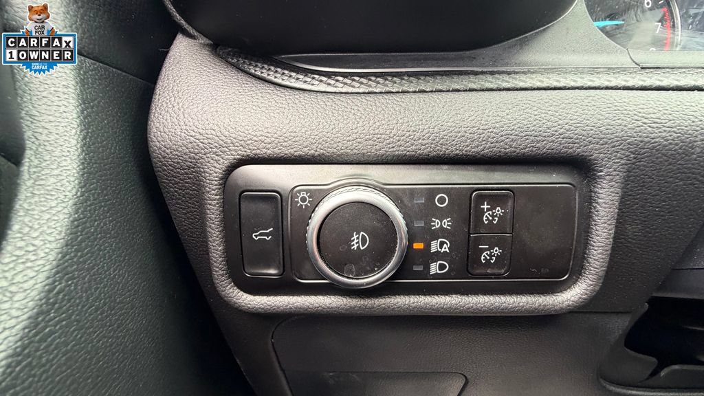 Used 2023 Ford Explorer ST-Line AWD/4WD image 30