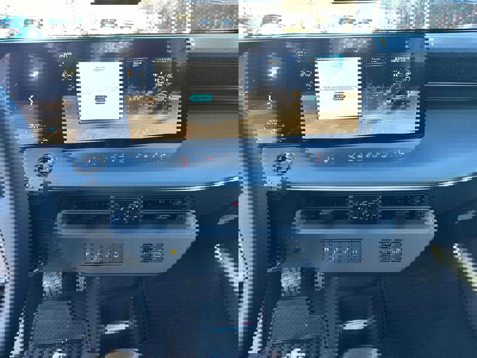 New 2026 Nissan Leaf SV+ w/ Floor Mat Package (SV+) image 27