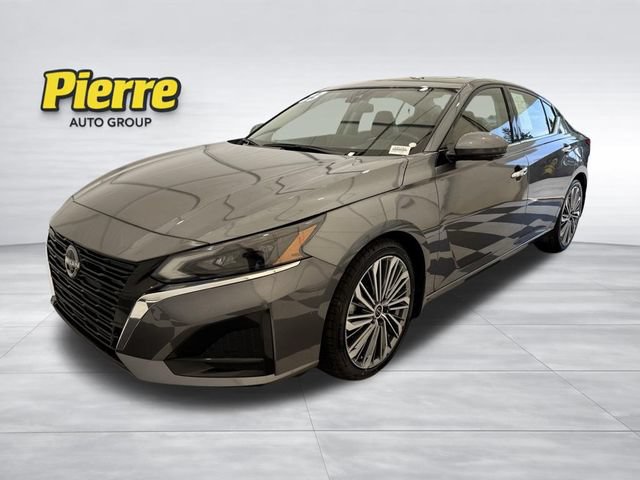 Used 2023 Nissan Altima 2.5 SL FWD image 1