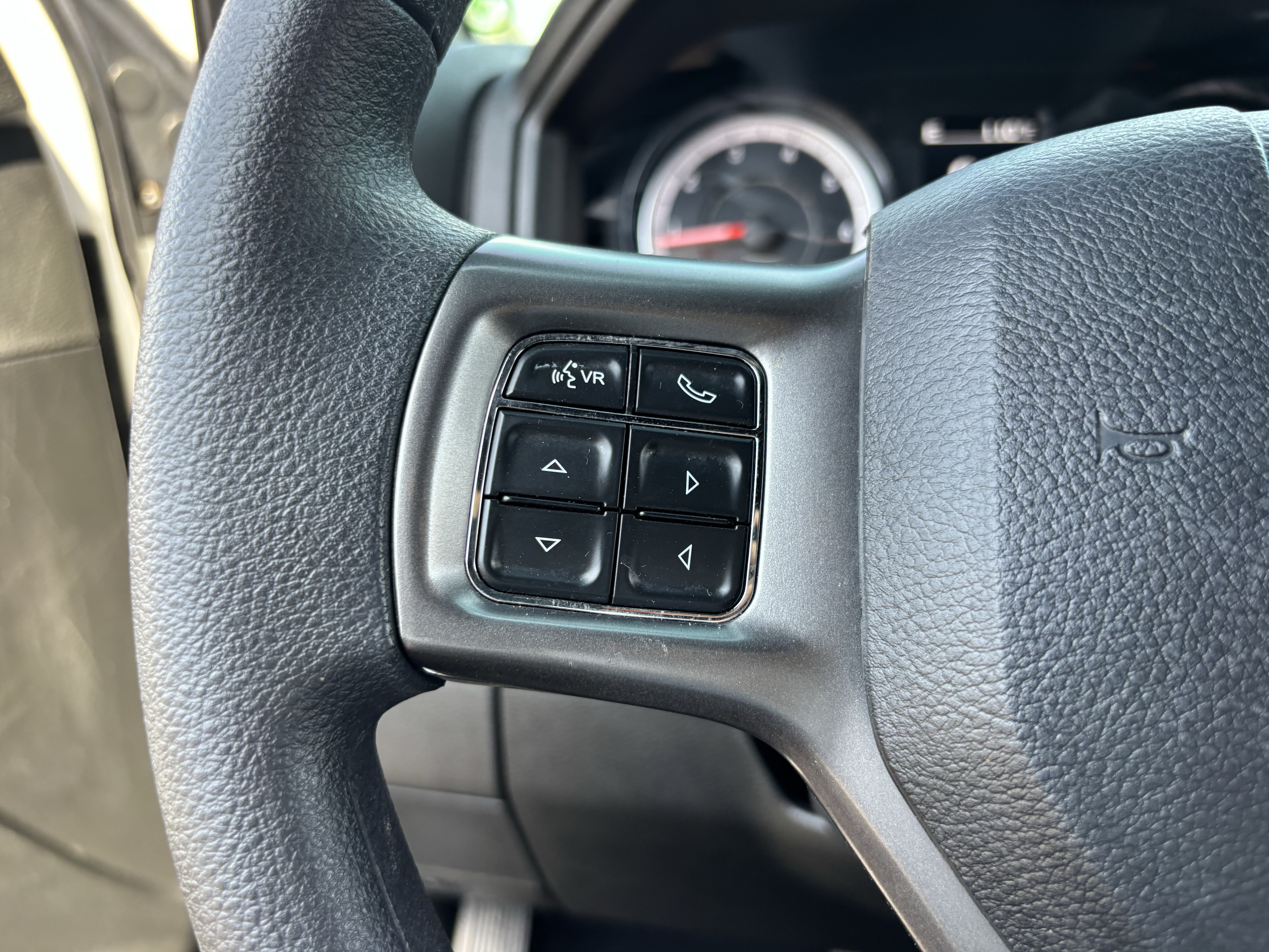 Used 2024 RAM 1500 Warlock w/ Trailer & Traction Group AWD/4WD image 27