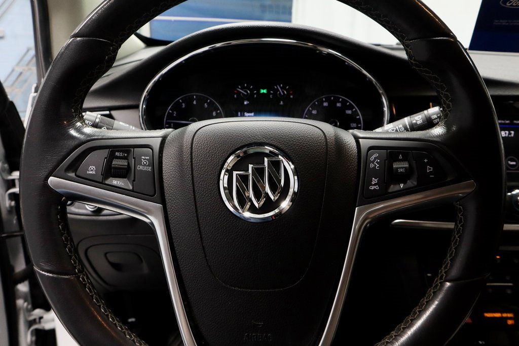 Used 2021 Buick Encore Preferred image 29