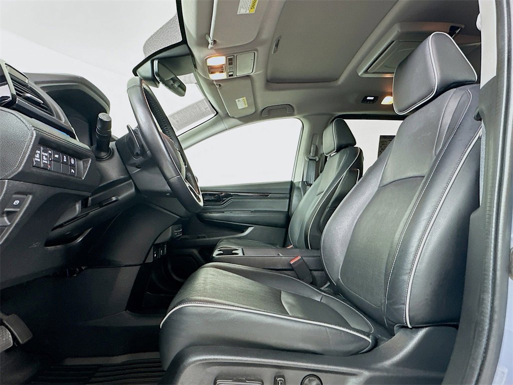 Certified 2024 Honda Odyssey Elite image 12