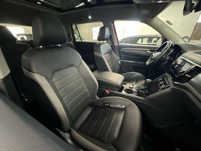 Certified 2021 Volkswagen Atlas SEL Premium image 25