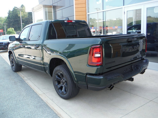 New 2027 RAM 1500 4x4 Crew Cab image 15