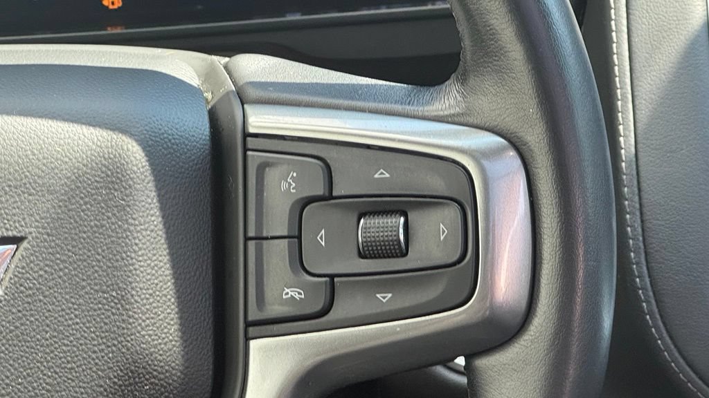 Used 2022 Chevrolet Tahoe LT w/ Luxury Package AWD/4WD image 22