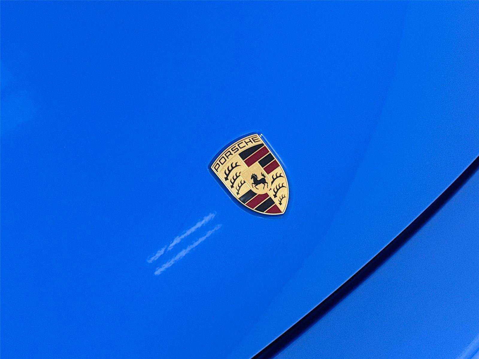 Used 2022 Porsche 911 Turbo S image 39