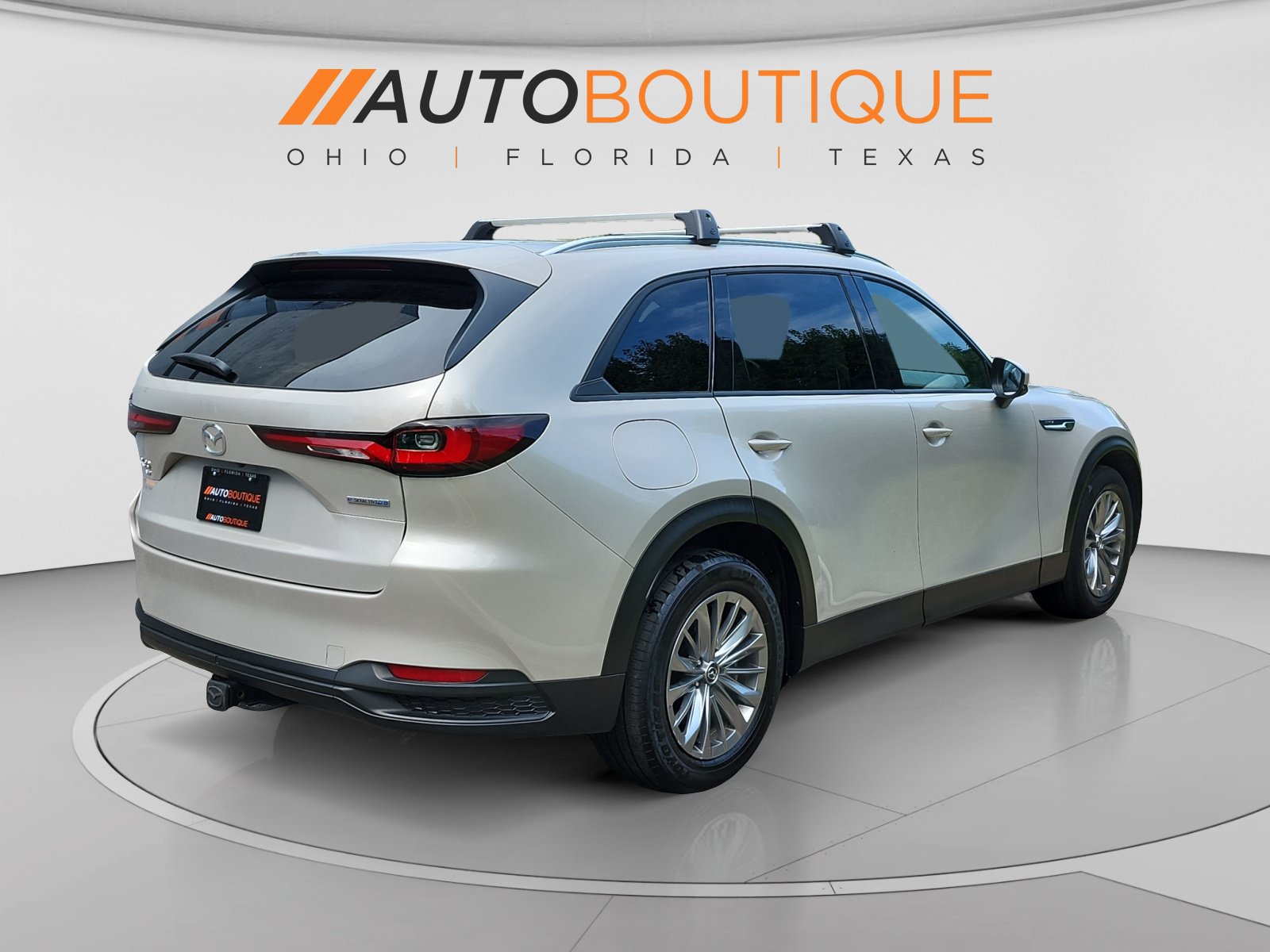 Used 2024 MAZDA CX-90 Plug-In Hybrid w/ Preferred AWD/4WD image 5