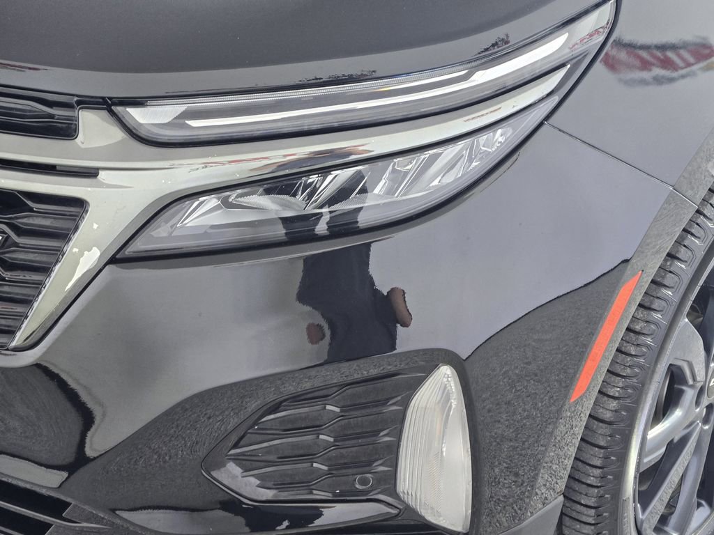 Used 2023 Chevrolet Equinox RS w/ RS Leather Package image 10