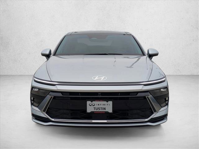 Used 2026 Hyundai Sonata Limited FWD image 2