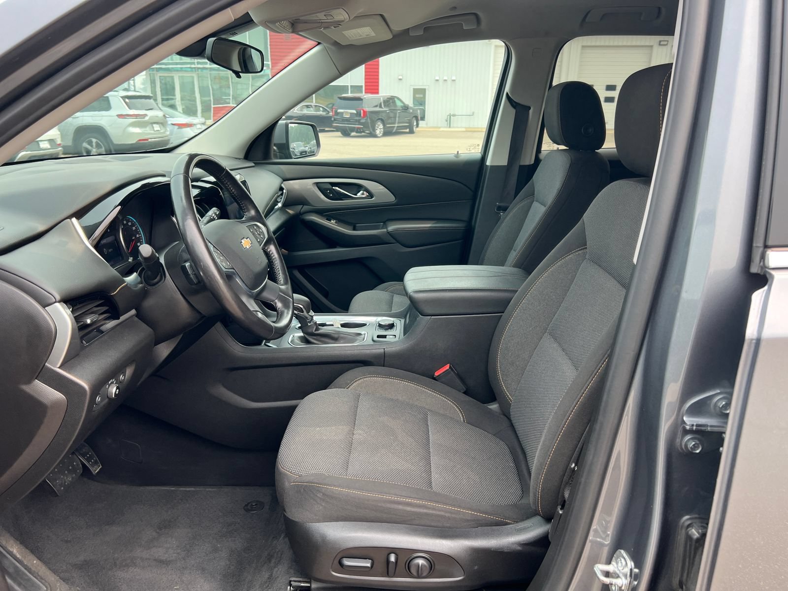 Certified 2021 Chevrolet Traverse LT AWD/4WD image 4