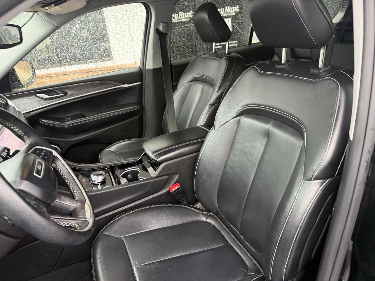 Used 2022 Jeep Grand Cherokee L Limited image 3