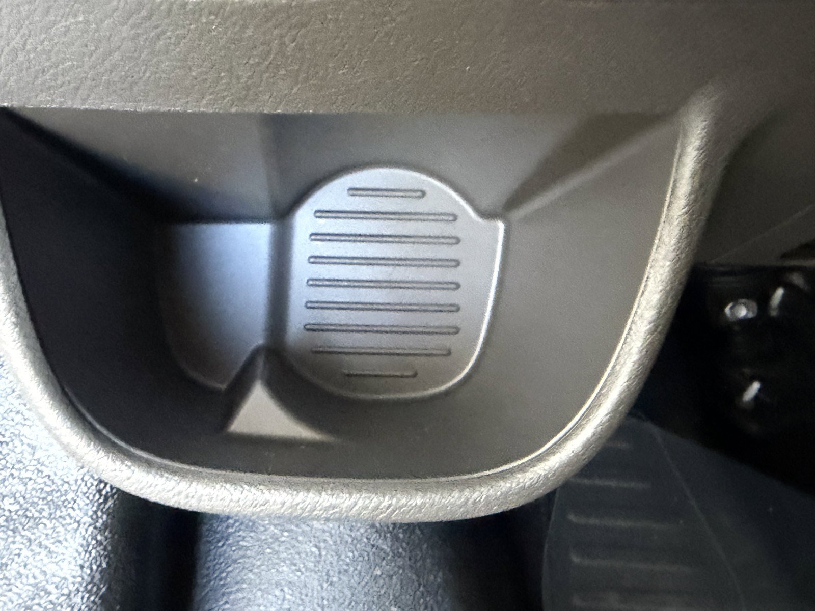 Used 2025 Ford Transit 150 Low Roof AWD image 25