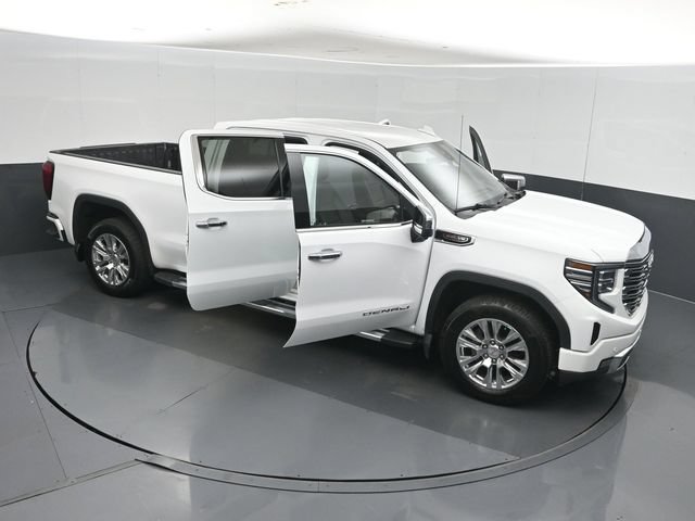 Used 2023 GMC Sierra 1500 Denali w/ Technology Package AWD/4WD image 63