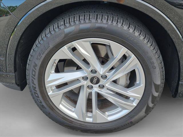 Certified 2023 Audi Q7 2.0T Premium Plus w/ Premium Plus Package AWD/4WD image 23