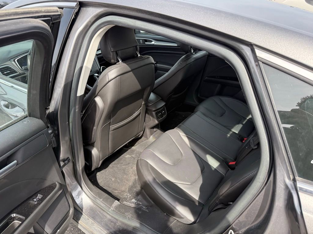 Used 2013 Ford Fusion Titanium AWD/4WD image 5