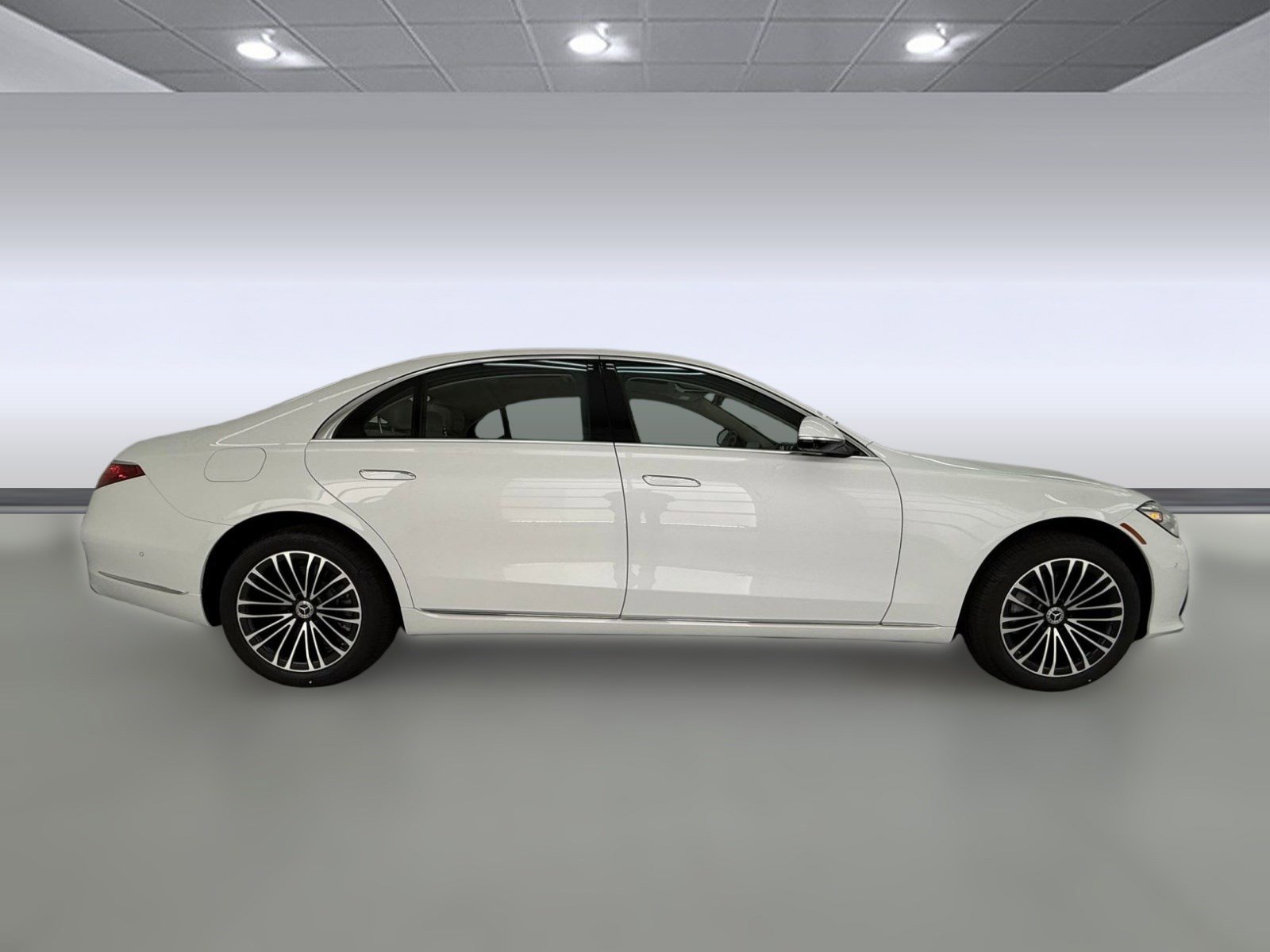 New 2026 Mercedes-Benz S 500 4MATIC image 7