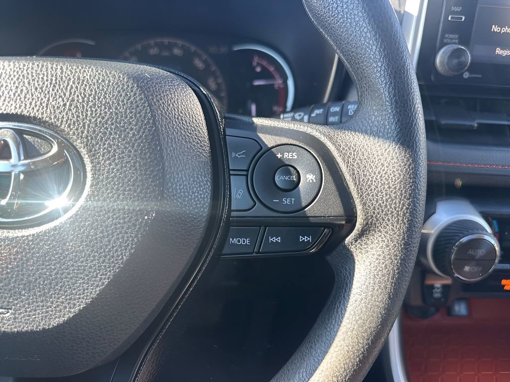 Used 2019 Toyota RAV4 Adventure image 16