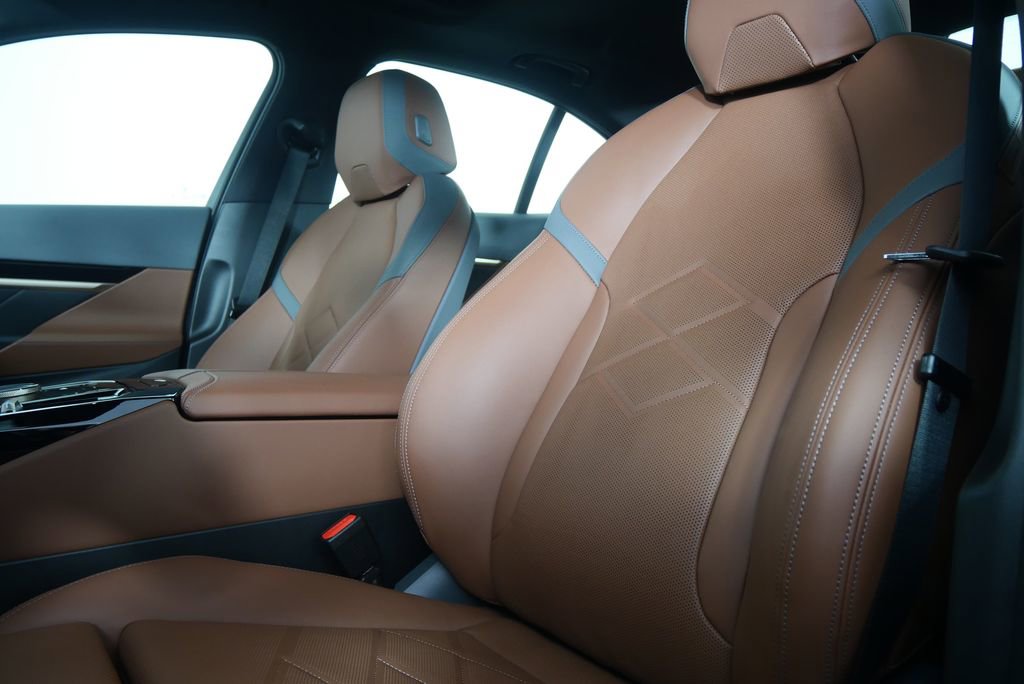 New 2026 BMW 530i w/ M Sport Package image 11