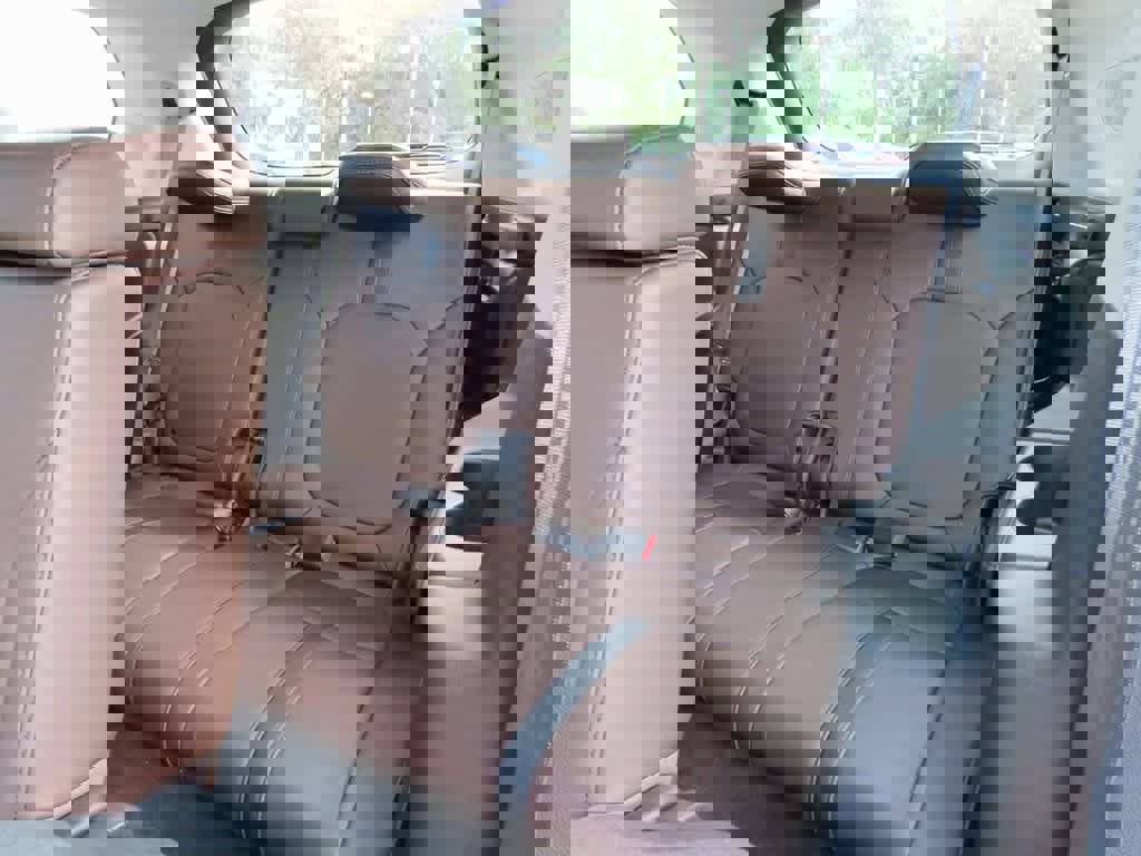 New 2025 Honda Pilot Elite image 14