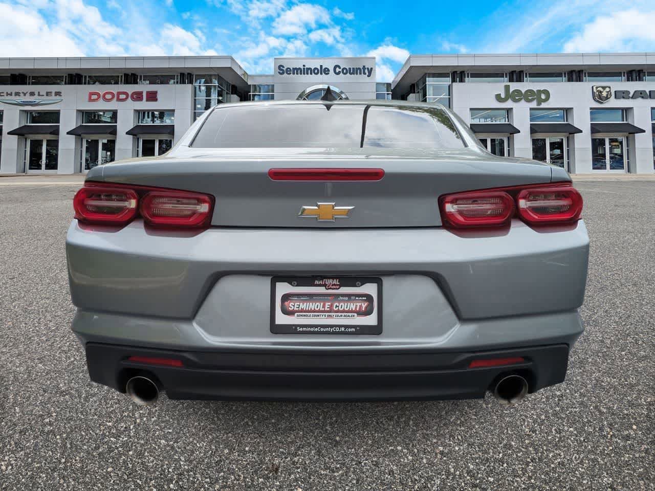 Used 2023 Chevrolet Camaro LT image 7