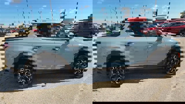 Used 2024 Hyundai Santa Cruz SEL image 40