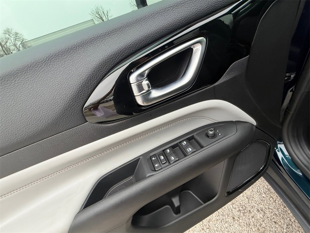 New 2026 Jeep Compass Limited image 11