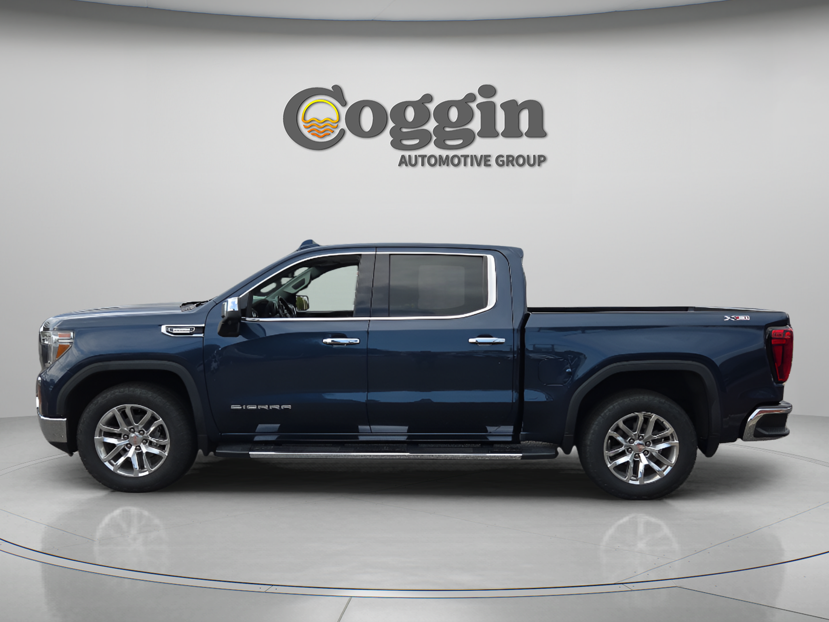 Certified 2020 GMC Sierra 1500 SLT w/ SLT Premium Plus Package AWD/4WD image 2