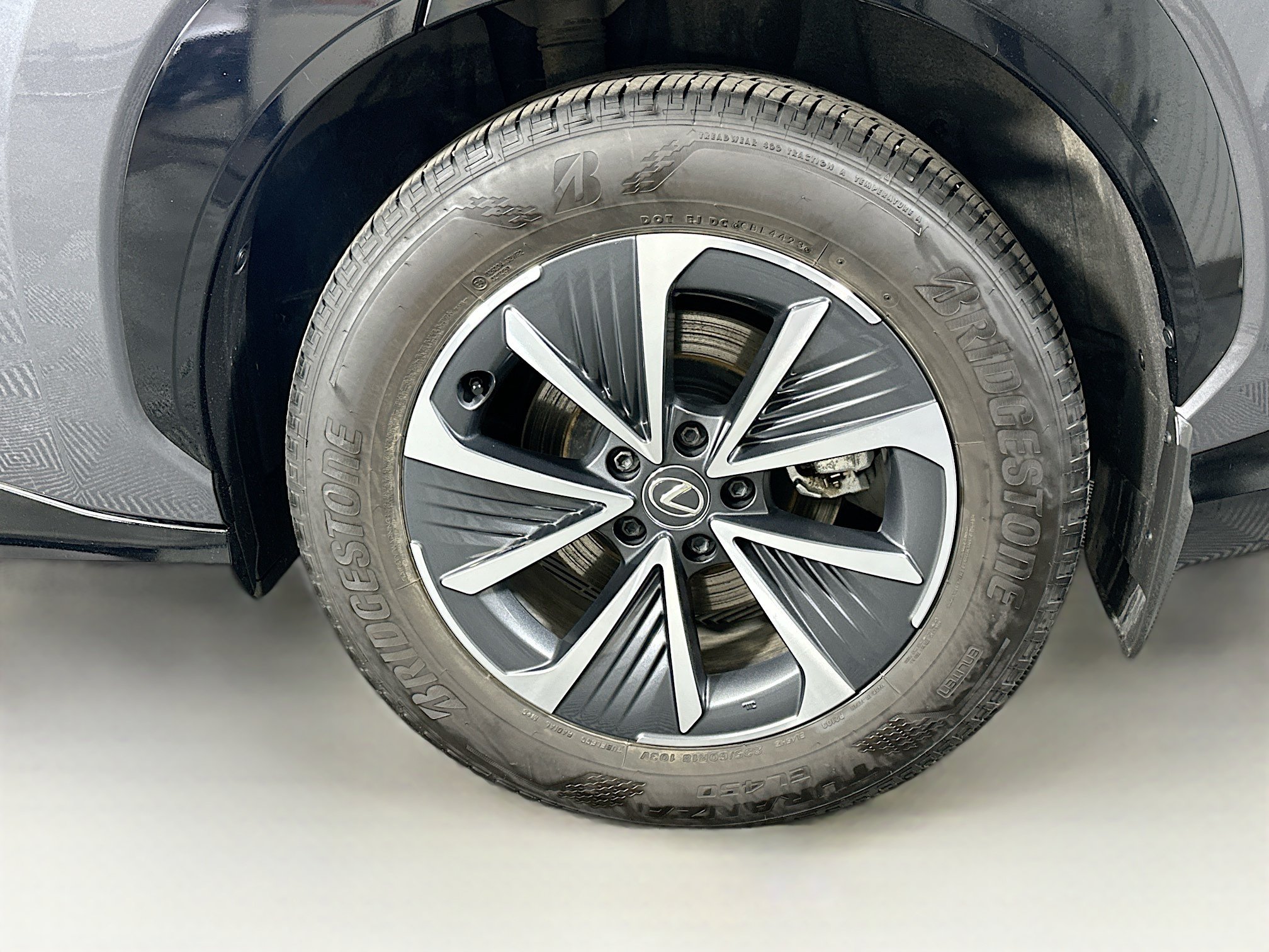 Used 2023 Lexus RZ 450e Premium w/ Technology Package AWD/4WD image 11