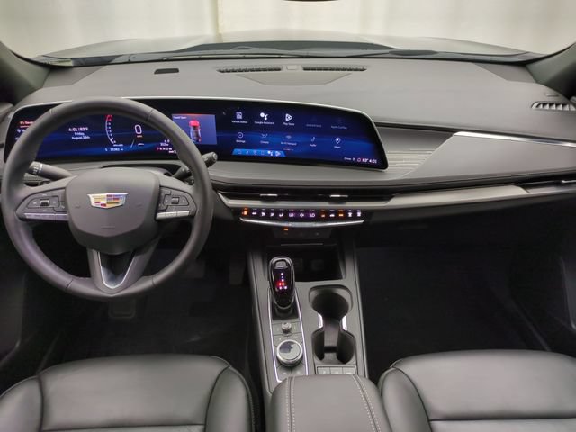 Certified 2024 Cadillac XT4 Premium Luxury w/ LPO, Floor Liner Package AWD/4WD image 21