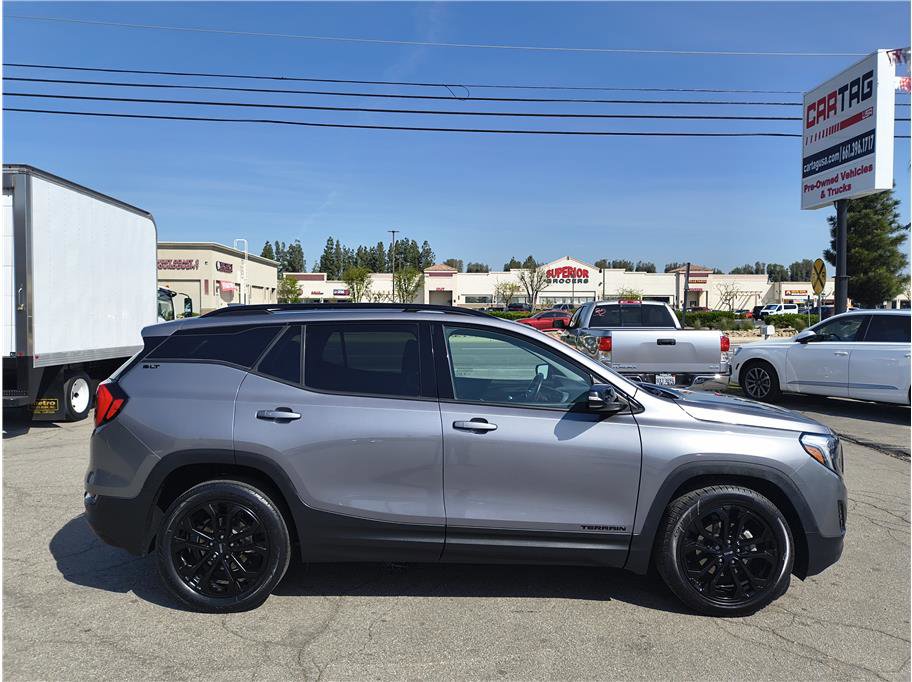 Used 2020 GMC Terrain SLT w/ Preferred Package image 4